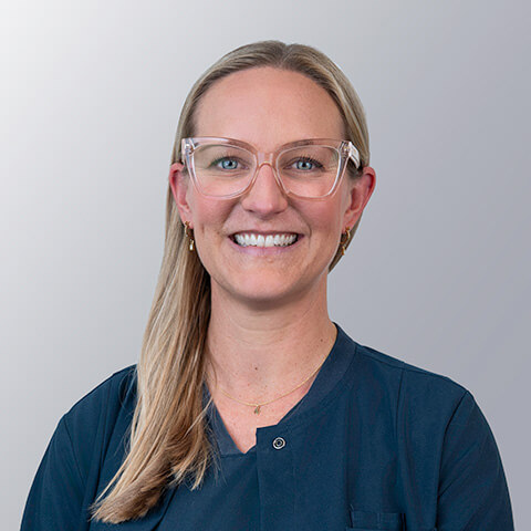 Dr-Nicole-Hutchison-480x480-01